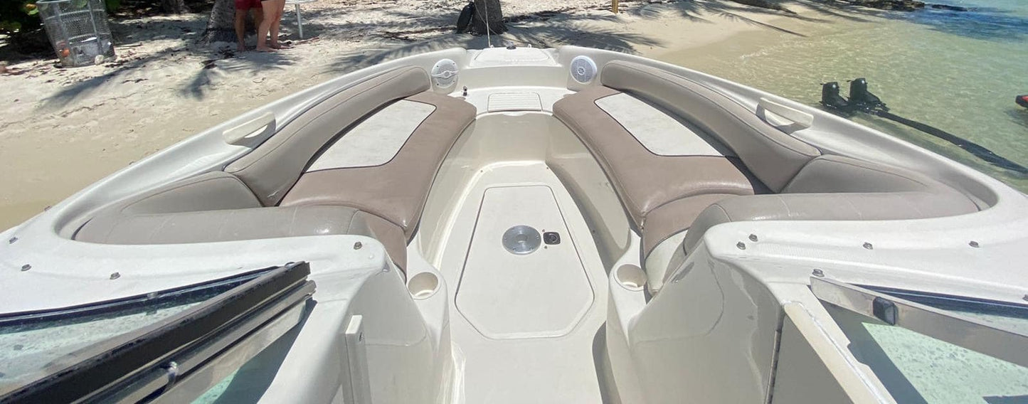 26' Sea Ray Sundancer Nautica Boat - Smaller Miami Yacht Day Vessel for your event