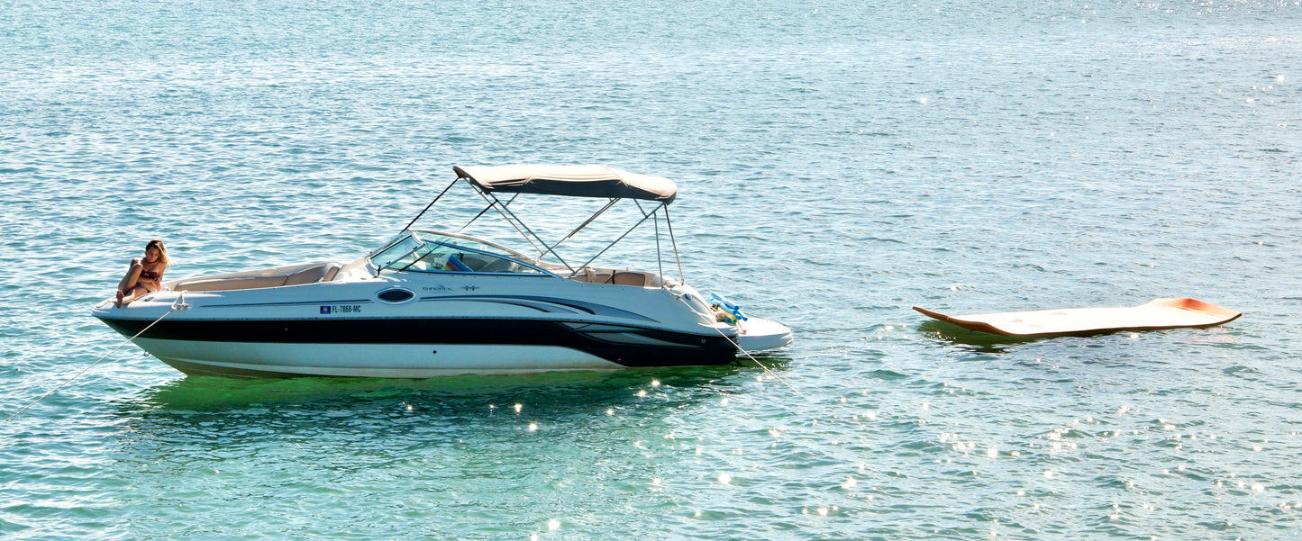 26' Sea Ray Sundancer Nautica Boat - Smaller Miami Yacht Day Vessel for your event