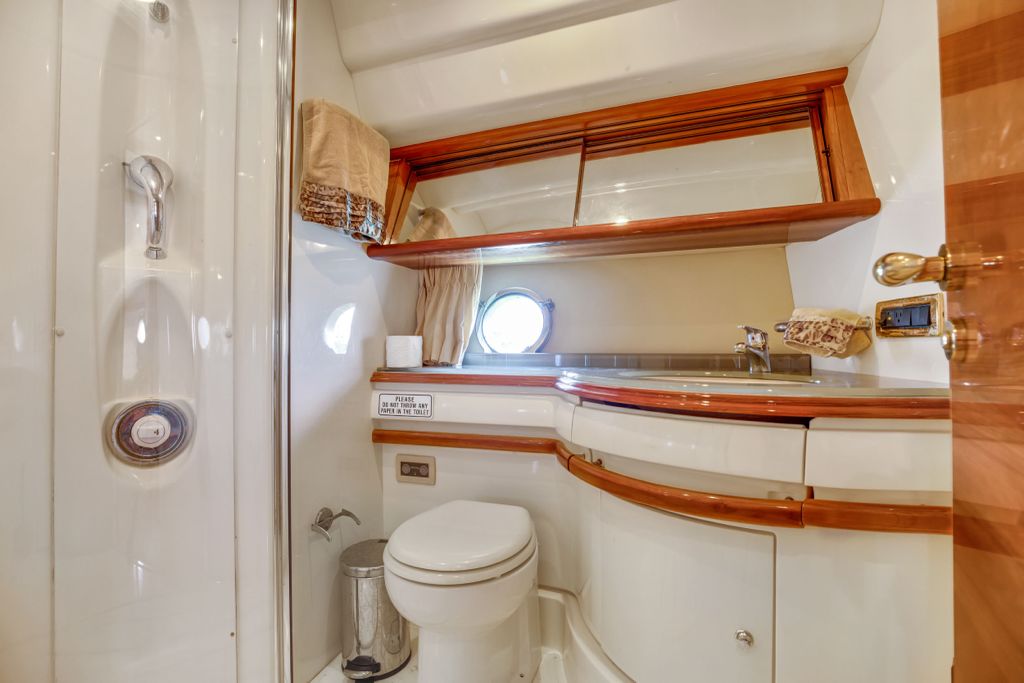 Azimut 57 ft Yacht Rental | Miami Yacht Day for 13 Guests | Luxury Boat Party Event Venue