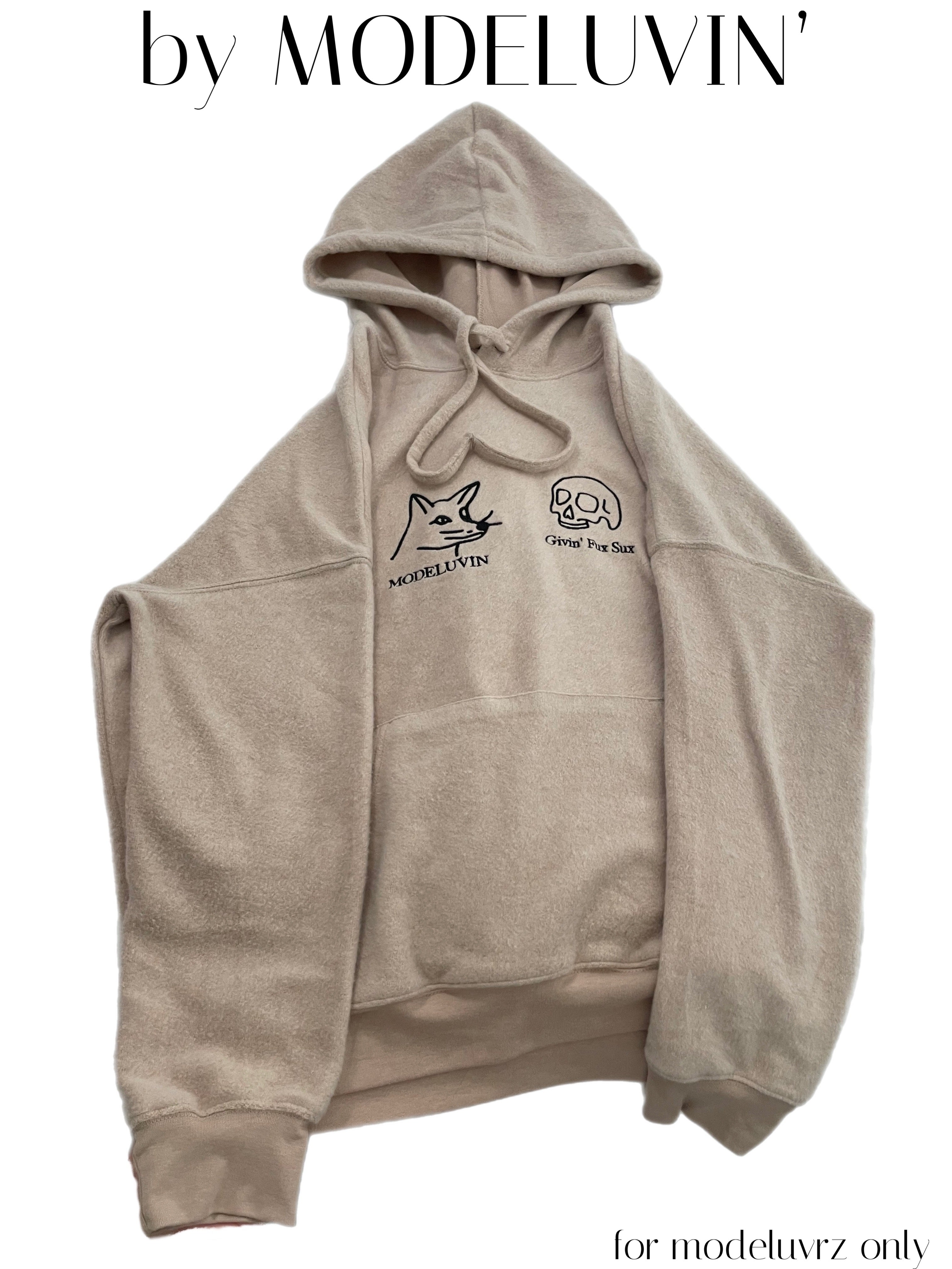 Givin fux sux, Modelit Foxy Skull, extra comfortable hoodie, unisex, Modeluvin' Original Design
